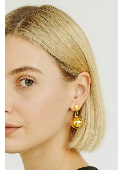 Χρυσά κρεμαστά σκουλαρίκια μπάλα