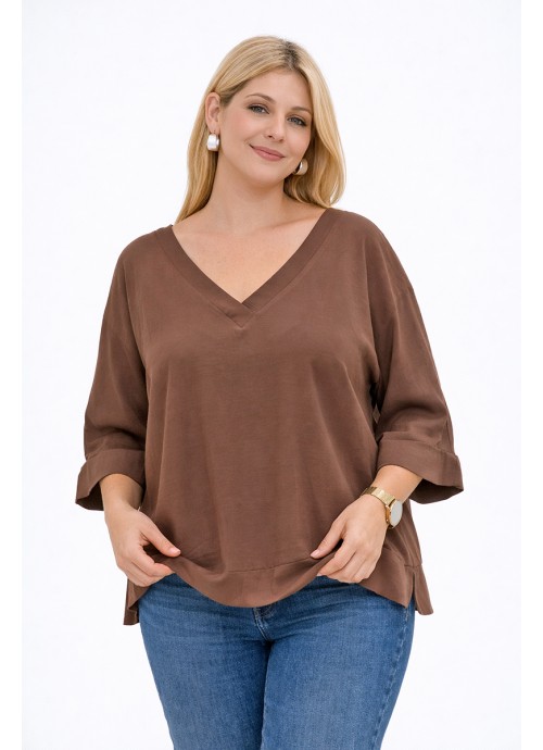 Καφέ μπλούζα με V λαιμόκοψη